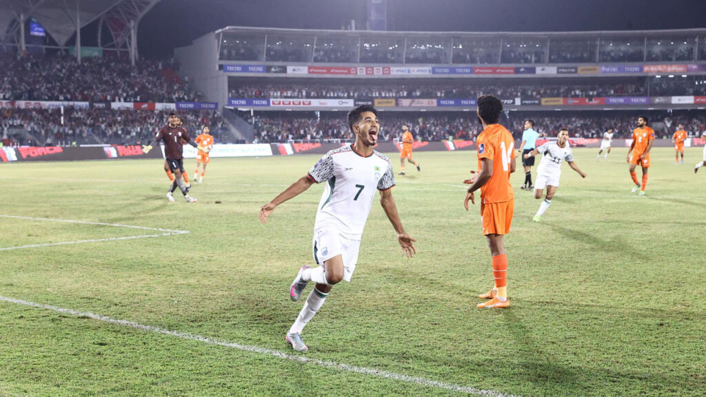 দীর্ঘ ২২ বছর পর ভারতকে হারিয়ে ইতিহাস রচনা করলো বাংলাদেশ